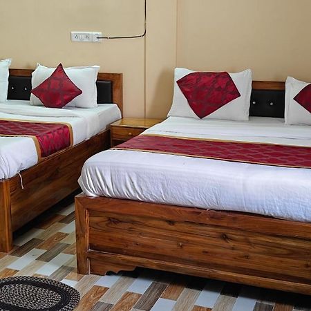 Hotel Vip Prime Puri Exterior photo